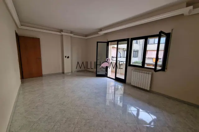 4-room flat in Via Mazara, Marsala - Photo 1