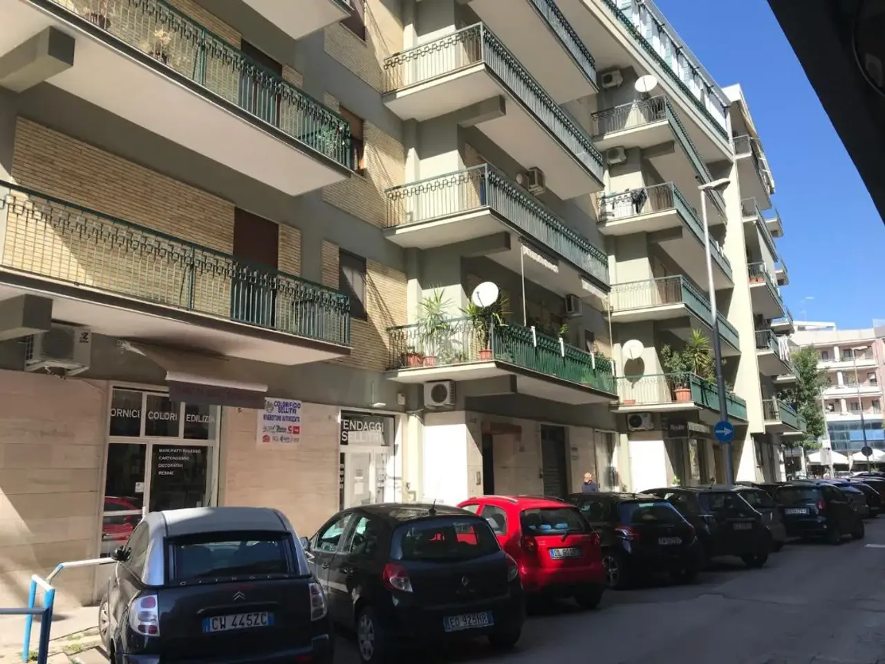 Negozio in Via Gubbio 4, Cerignola, {3} - Foto 1