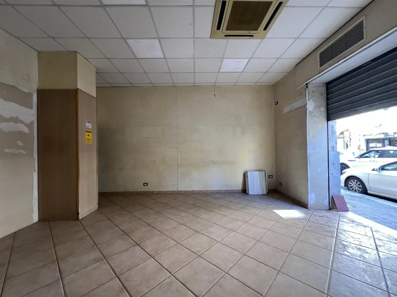 Negozio in , Reggio Calabria, {3} - Foto 1