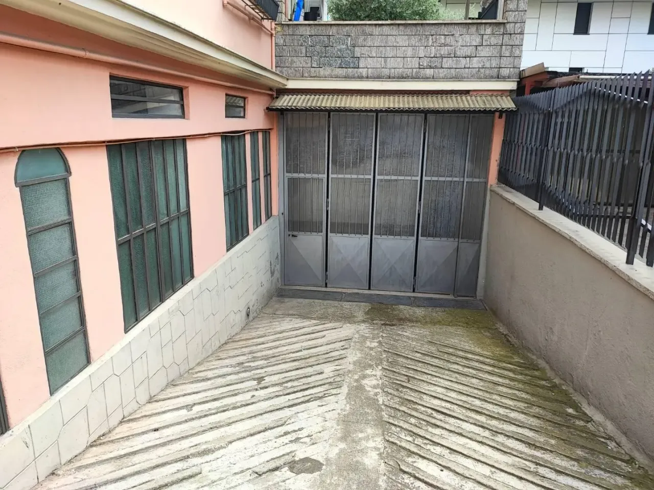 Magazzino in Via Sabotino 17/a, Collegno, {3} - Foto 1