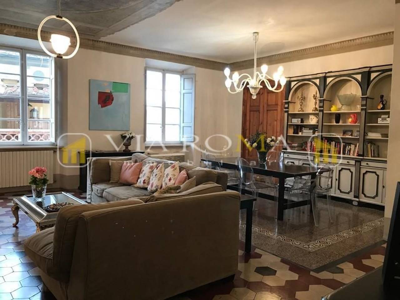 appartamento in vendita a Lucca in zona Centro Città
