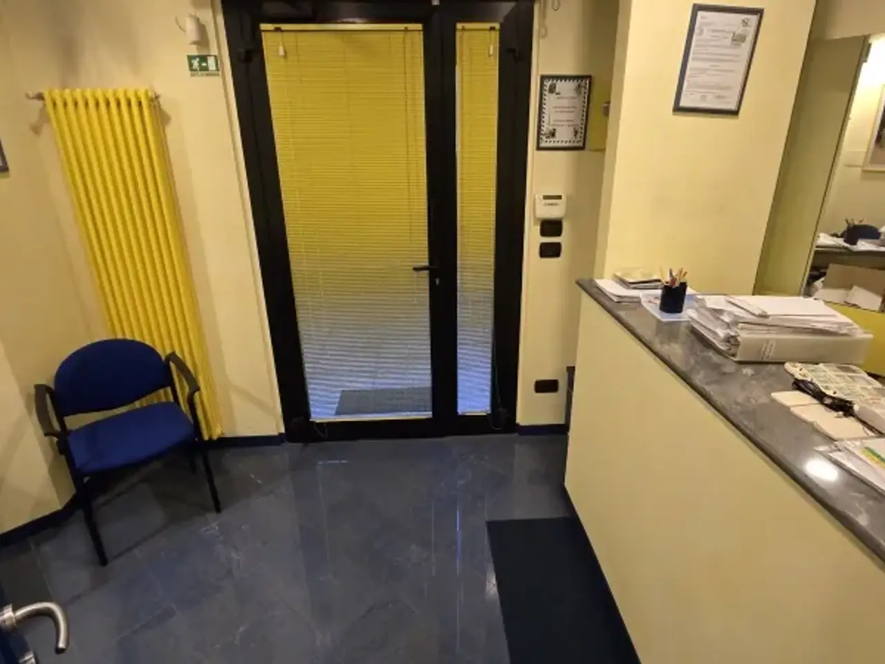 Negozio in Via Locatelli, Nova Milanese, {3} - Foto 1