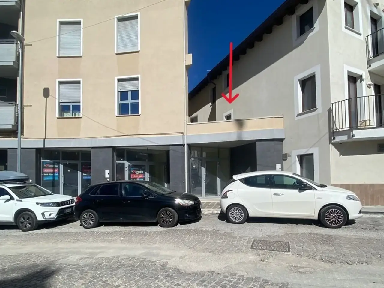 Negozio in Via Sallustio 115, L'Aquila, {3} - Foto 2