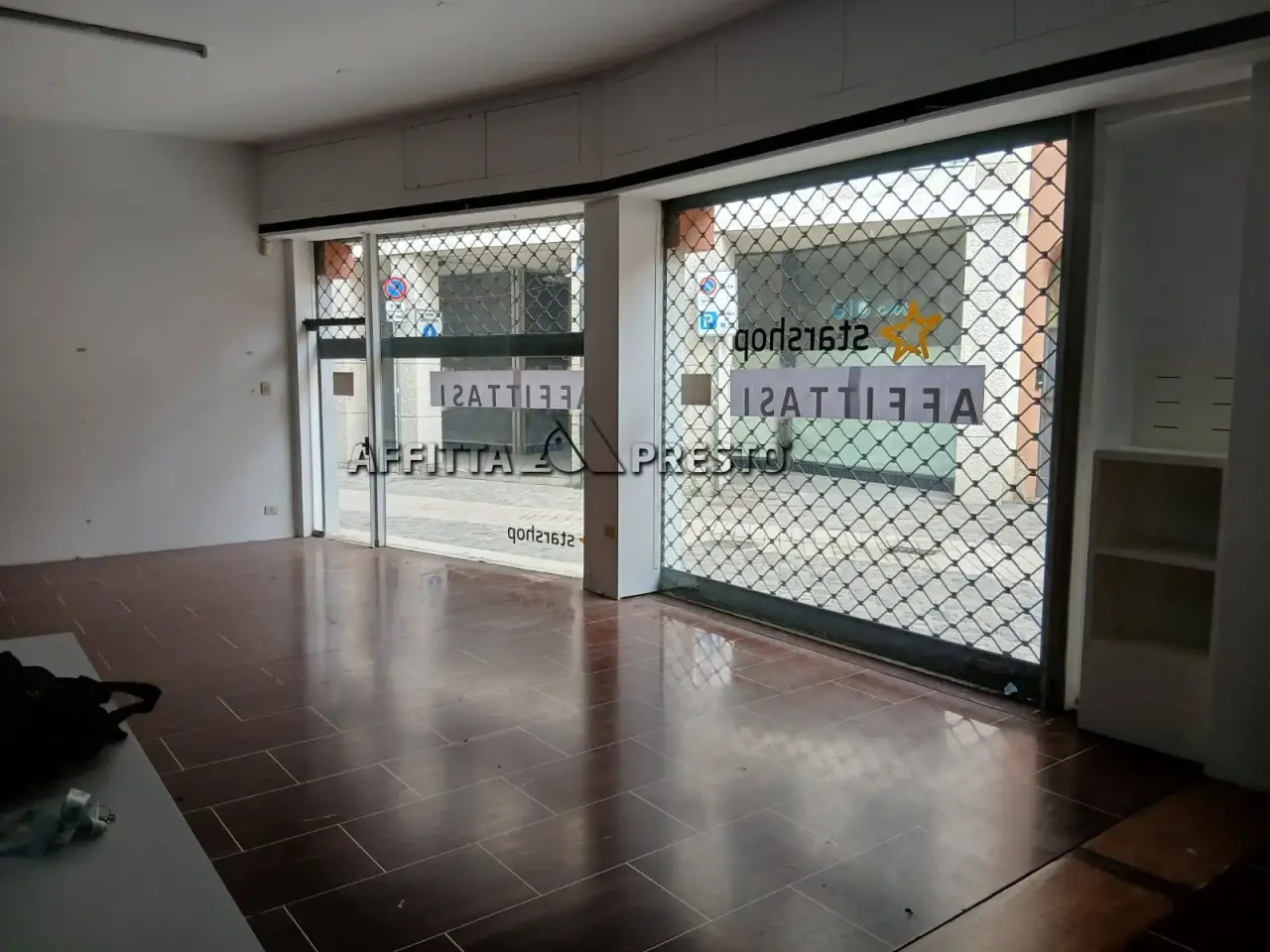 Negozio in Via Antica Zecca, Ravenna, {3} - Foto 2