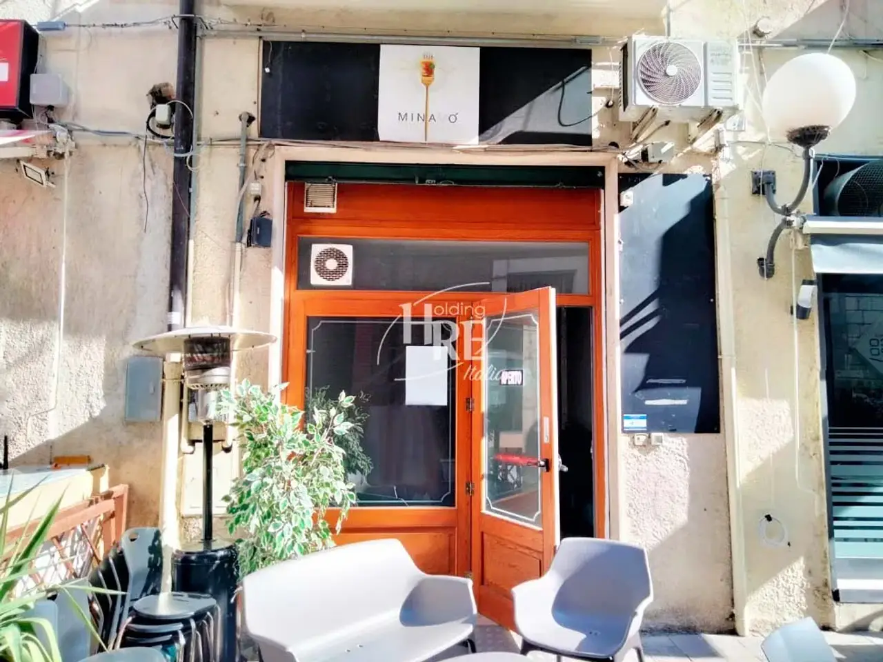 Locale commerciale in Via Cesare Marini 6/E, Cosenza, Cosenza, {3} - Foto 1