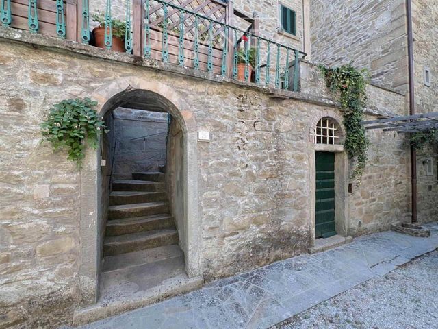 4-room flat, Cortona - Photo 1