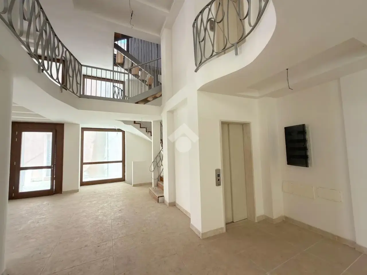 Albergo in Hotel Via Morone 1, Gualdo Tadino, {3} - Foto 2