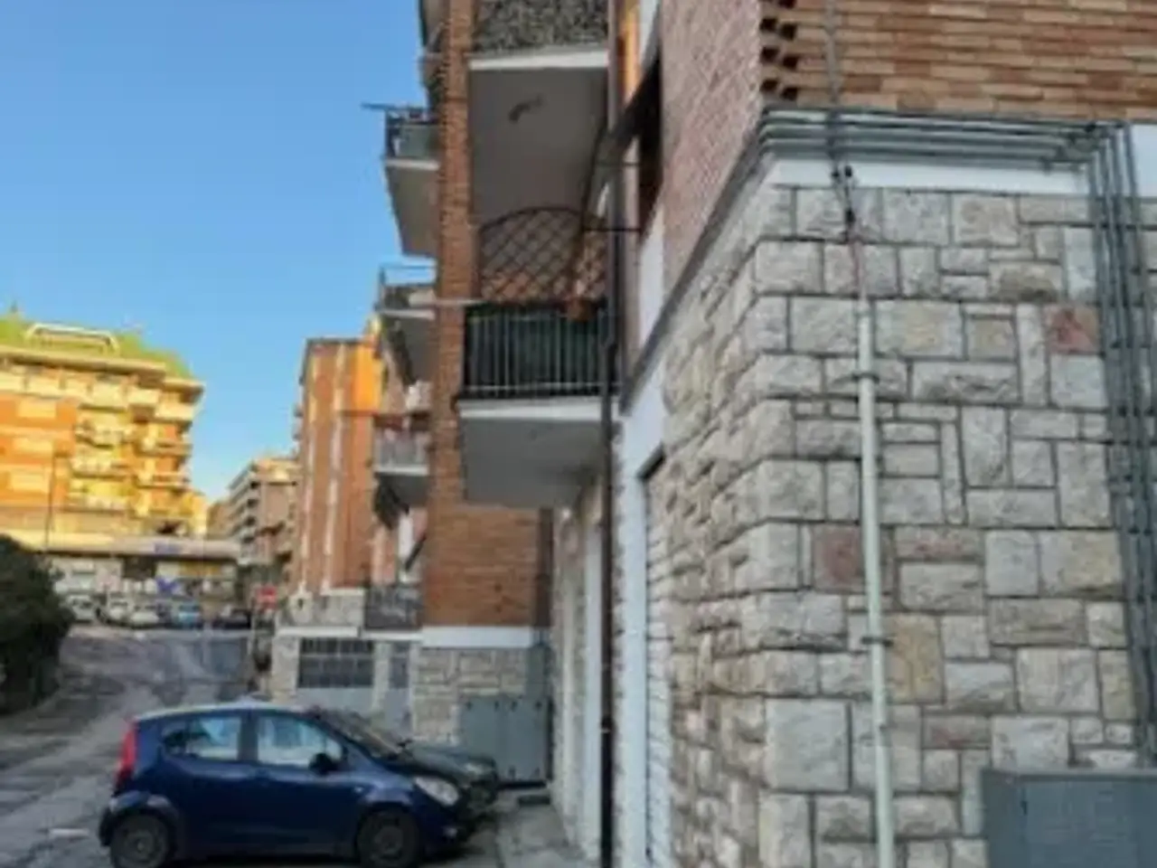 Magazzino in Via Matteo Gattapone, Perugia, {3} - Foto 2