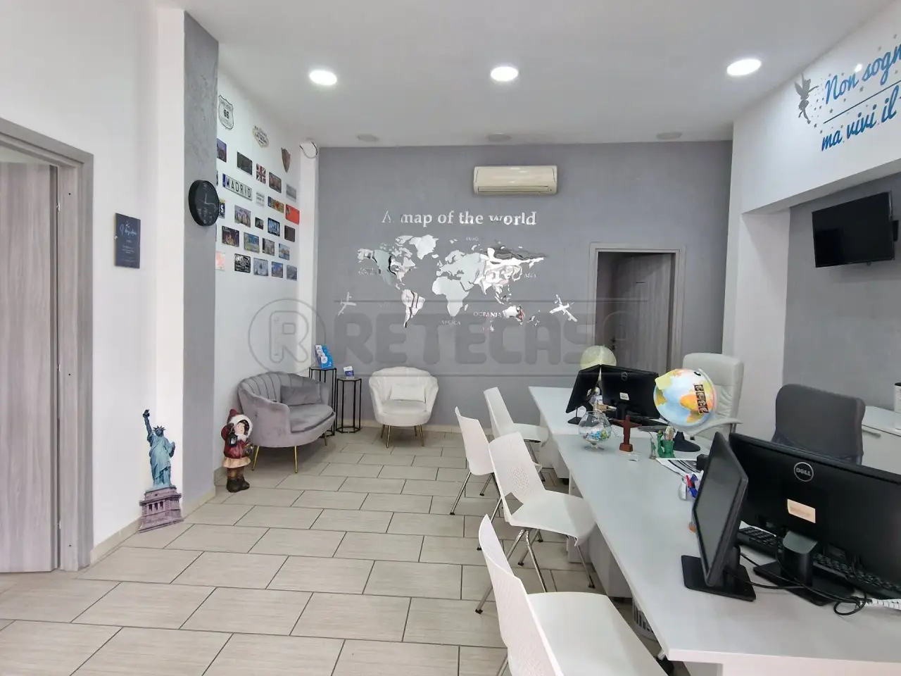 Palazzina commerciale in Via Udalrigo Masoni 65, Napoli, {3} - Foto 2