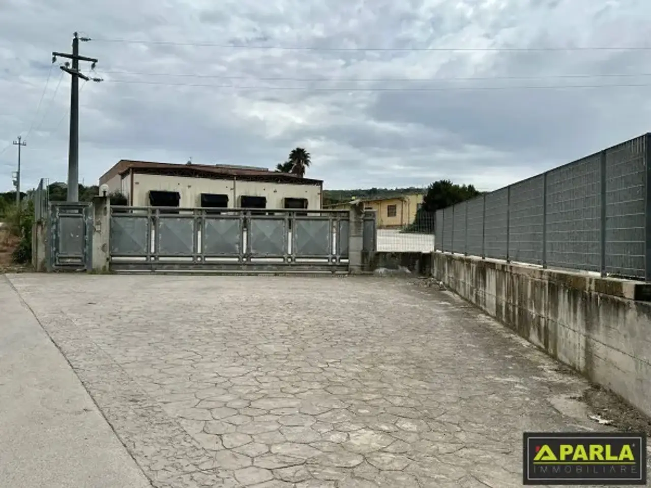 Capannone in Strada Statale Agrigentina, Canicatti', {3} - Foto 2