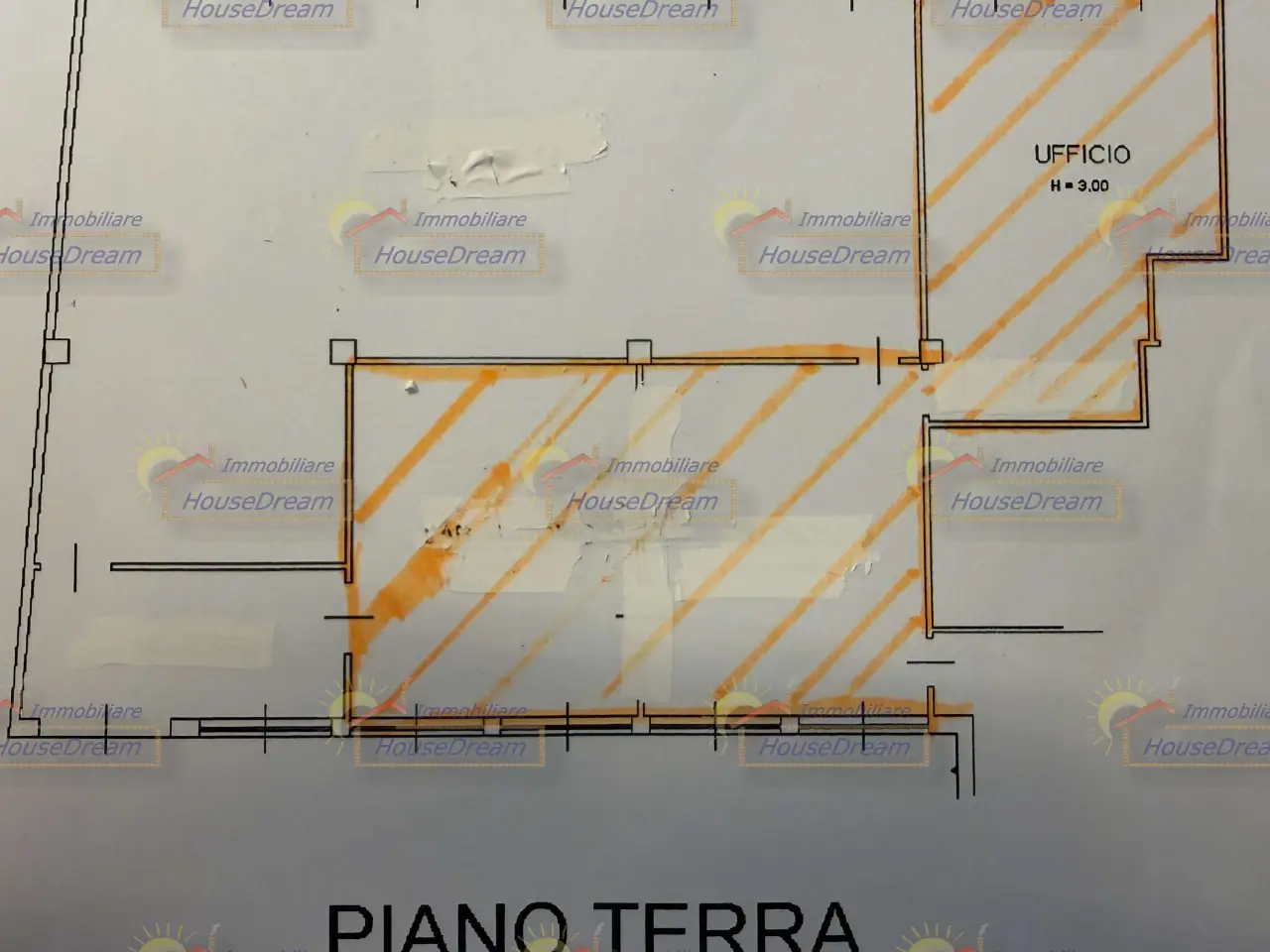 Ufficio in Via Milano 21, Arona, {3} - Planimetria 1