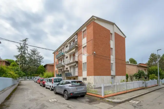 Trilocale in Via dell'Indipendenza 9, Zola Predosa - Foto 1