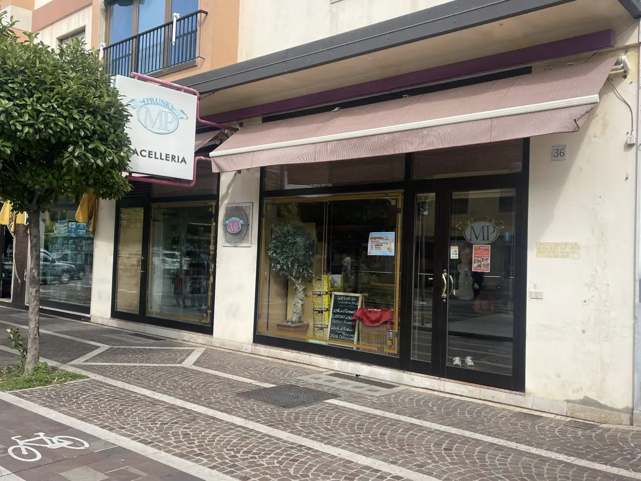 Negozio in , Monfalcone, {3} - Foto 1