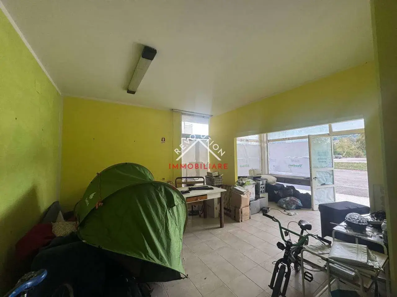 Negozio in Via Umbra, San Giustino, {3} - Foto 1