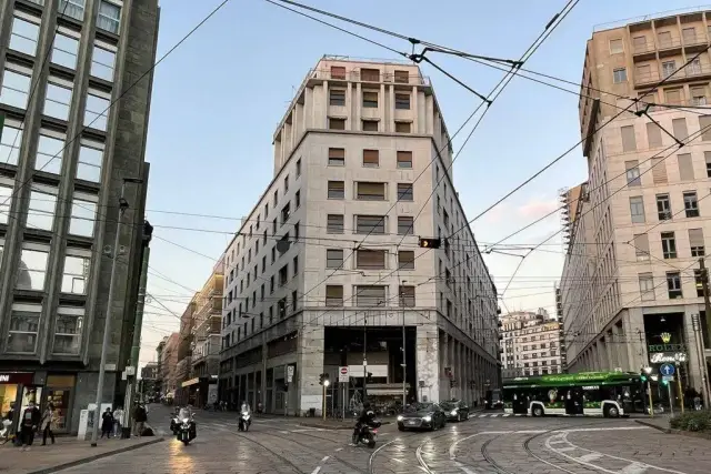 Gemeinschaftsbüro in Piazza Giuseppe Missori, Milano - Foto 1