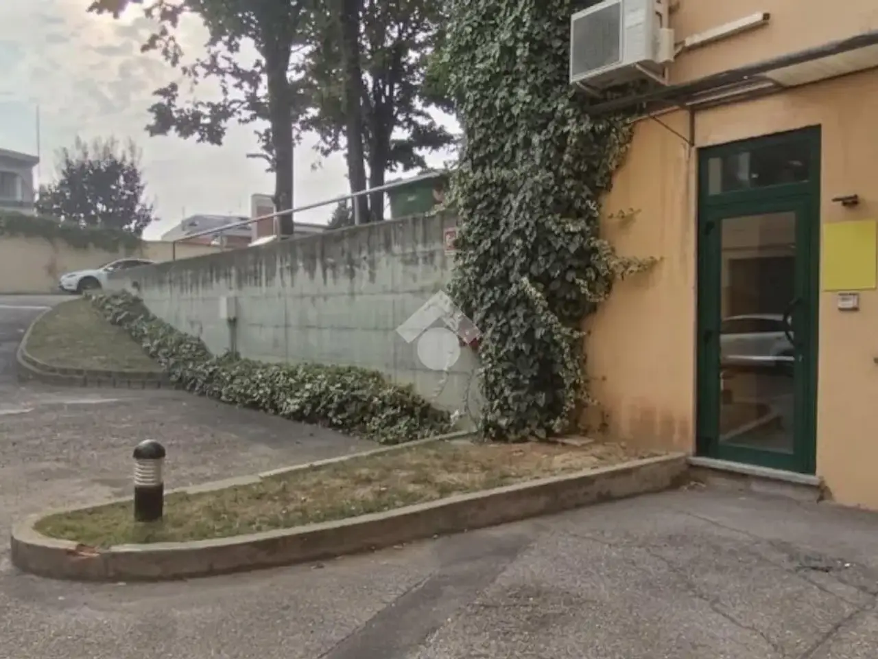 Laboratorio in Via Luigi Einaudi 29, Moncalieri, {3} - Foto 1