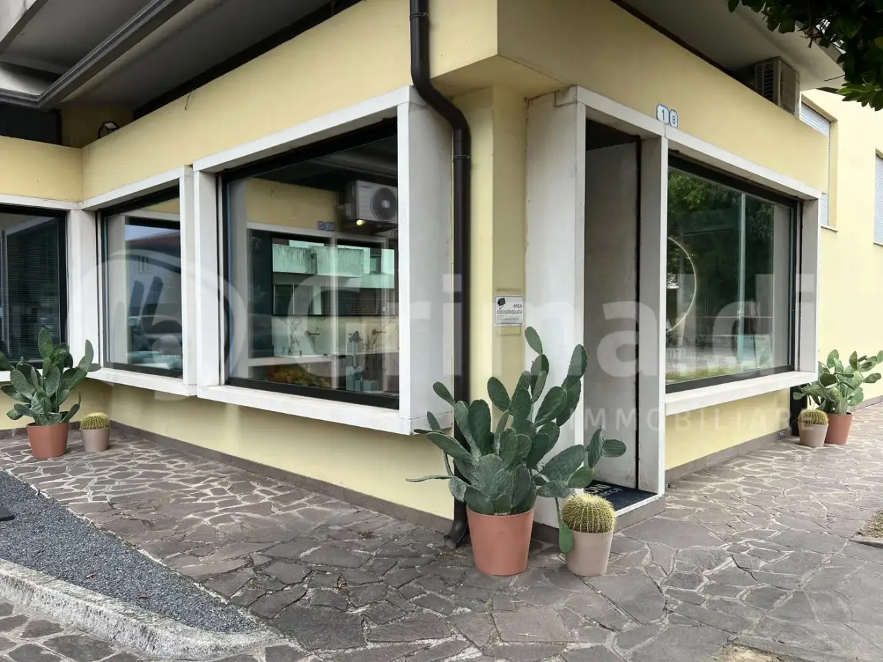 Ufficio in , Padova, {3} - Foto 2