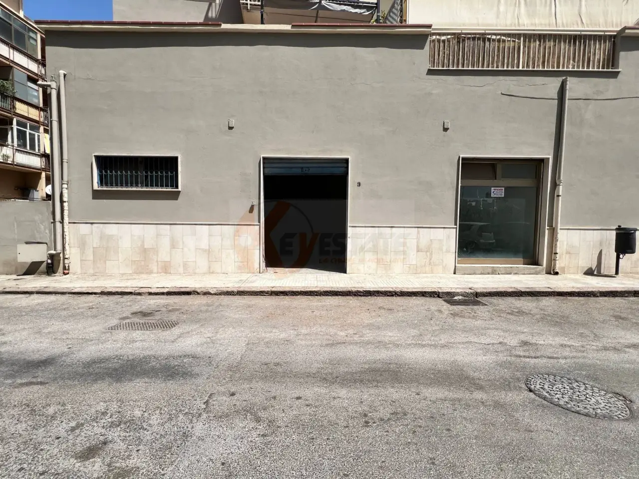 Negozio in Via Stanis Manca 9, Sassari, {3} - Foto 2