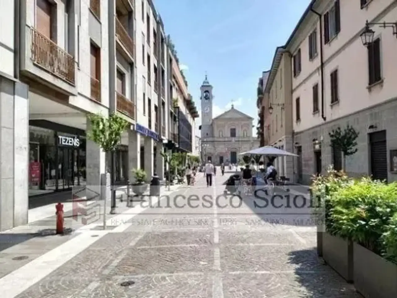 Tabaccheria in , Saronno, {3} - Foto 1