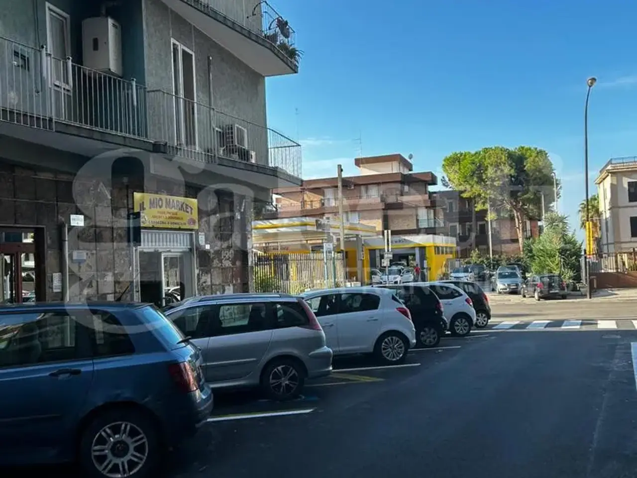 Negozio in Via Sorcinelli 2, Taranto, {3} - Foto 1