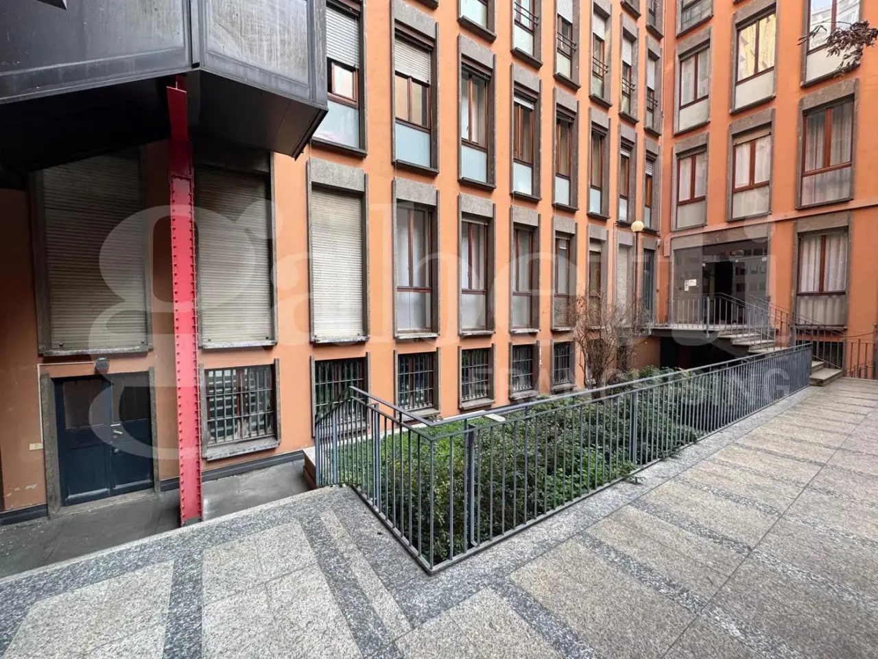 Ufficio in Via Fieno , Milano, {3} - Foto 2