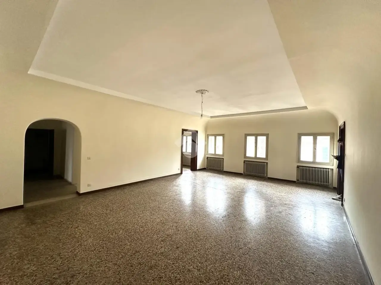 Ufficio in Via Garibaldi 16, Castelfranco Veneto, {3} - Foto 1