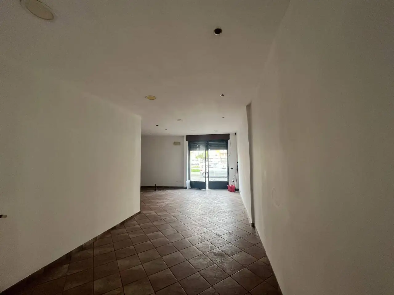 Negozio in Via della Pronda 120, Grugliasco, {3} - Foto 2