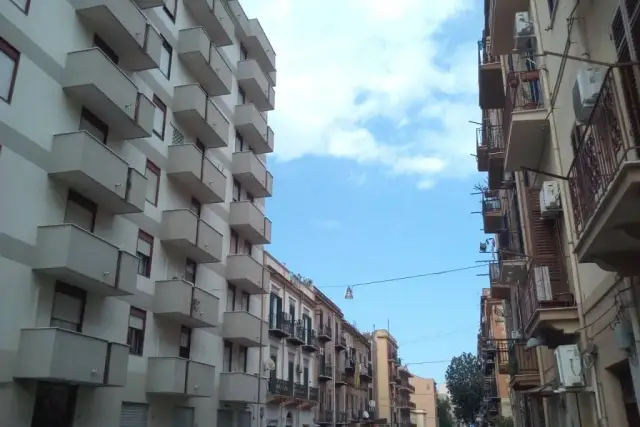 Monolocale in affitto, Via Pietro d'Aragona 37, Palermo - Foto 1