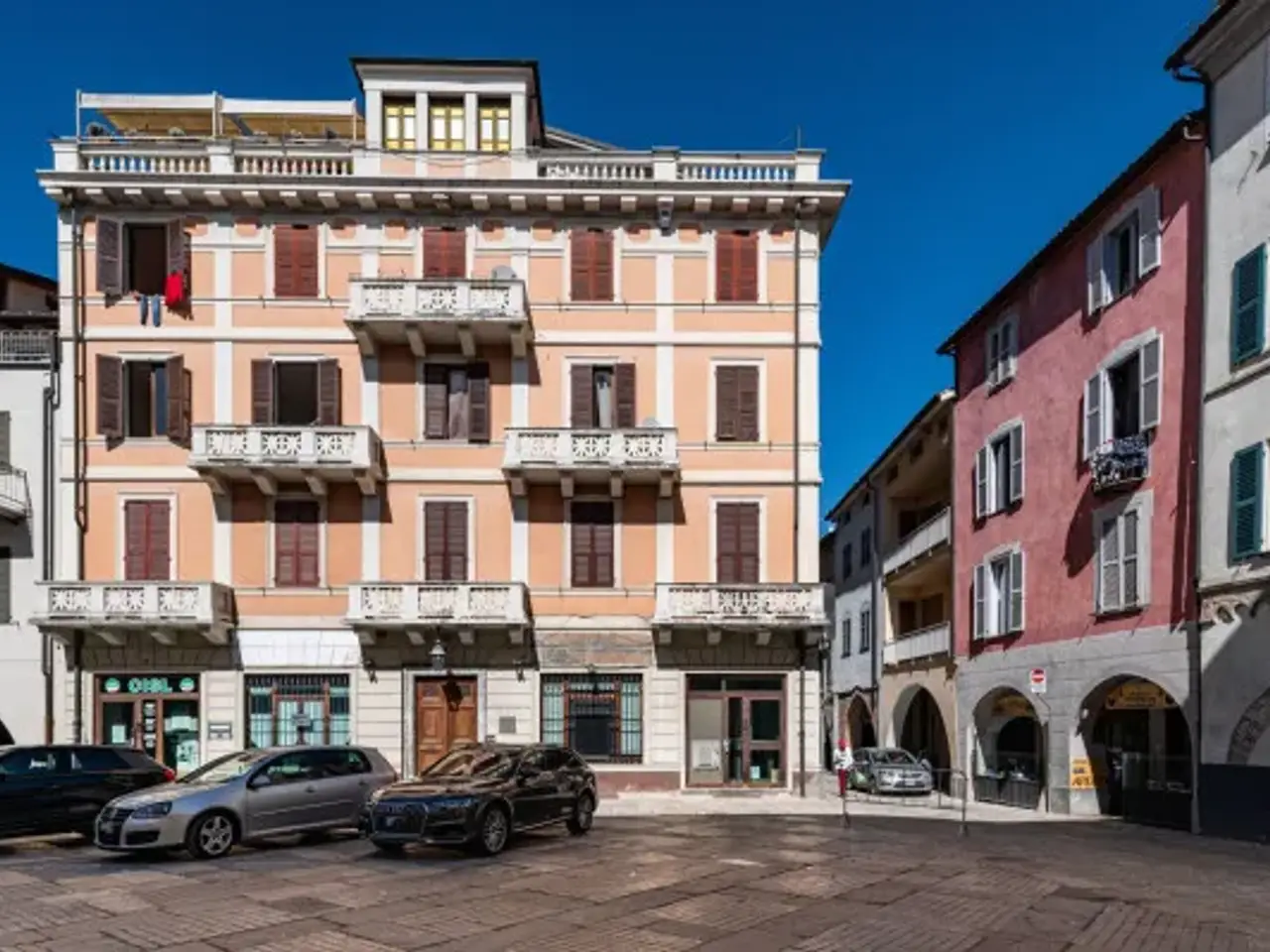 Negozio in Piazza Gandolfi 19, Ceva, {3} - Foto 1