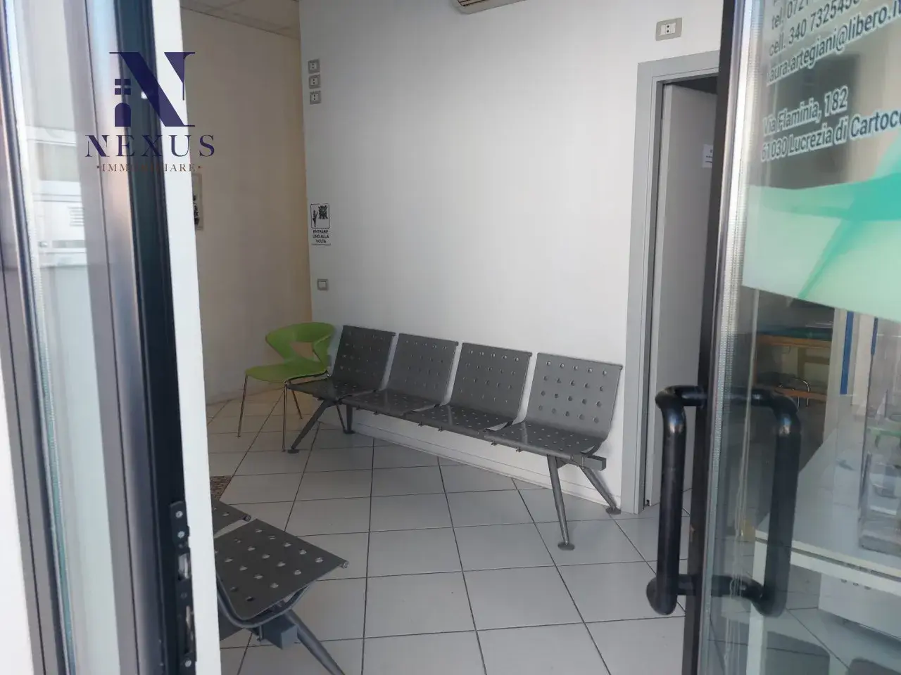 Ufficio in Via Flaminia 162, Cartoceto, {3} - Foto 2