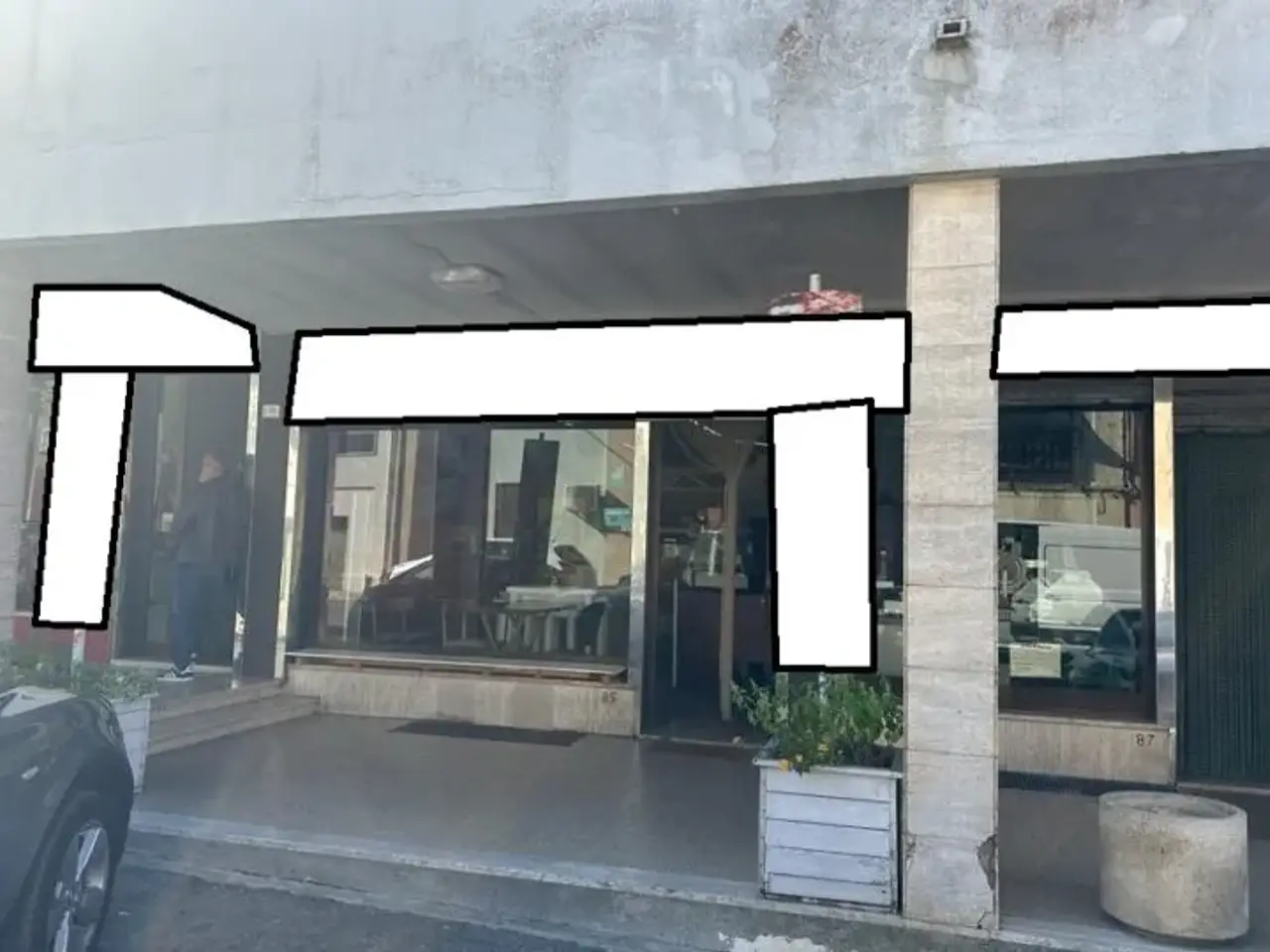 Locale commerciale in Via Capitano Ugo Giannuzzi, Ugento, Centro Storico, Commerciale, Ugento, {3} - Foto 1