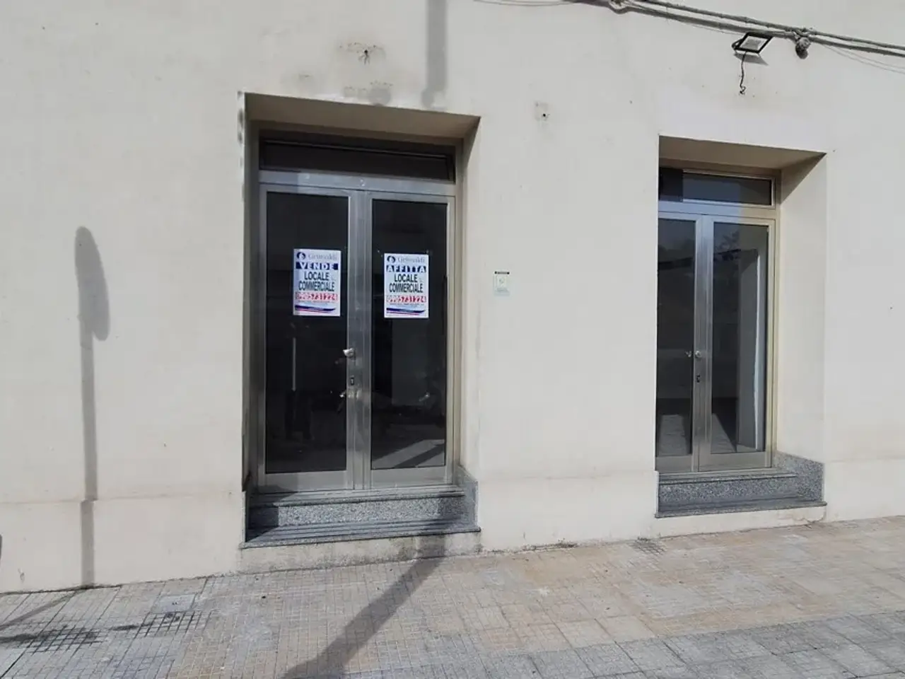 Palazzina commerciale in Via Consolare Pompea 1561, Messina, {3} - Foto 2