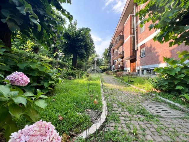 2-room flat in Via Costantino Nigra 10, Lissone - Photo 1