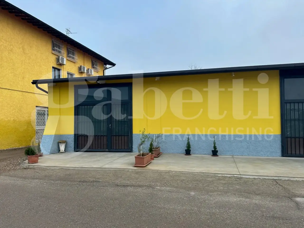 Capannone in Via Bardolino 31, Milano, {3} - Foto 1