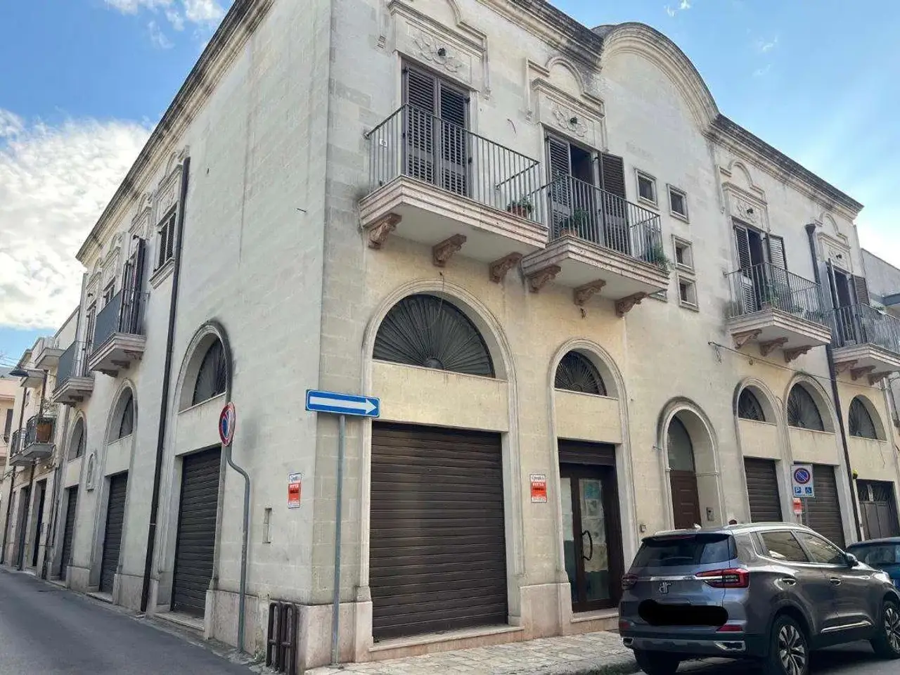 Negozio in Via Santa Cesarea, Francavilla Fontana, {3} - Foto 1