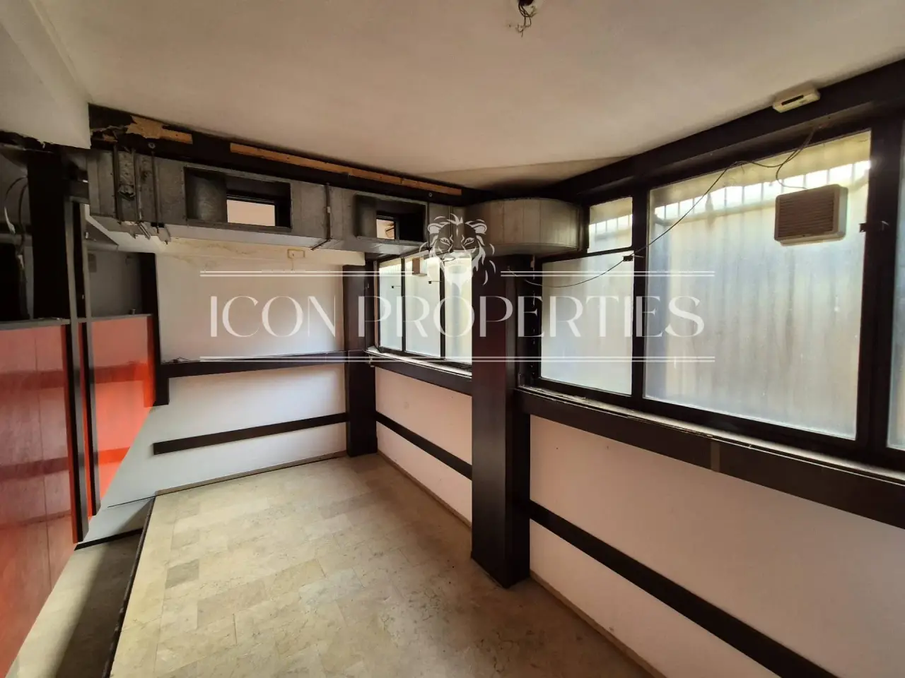 Negozio in Victor Pisani 13, Milano, {3} - Foto 1