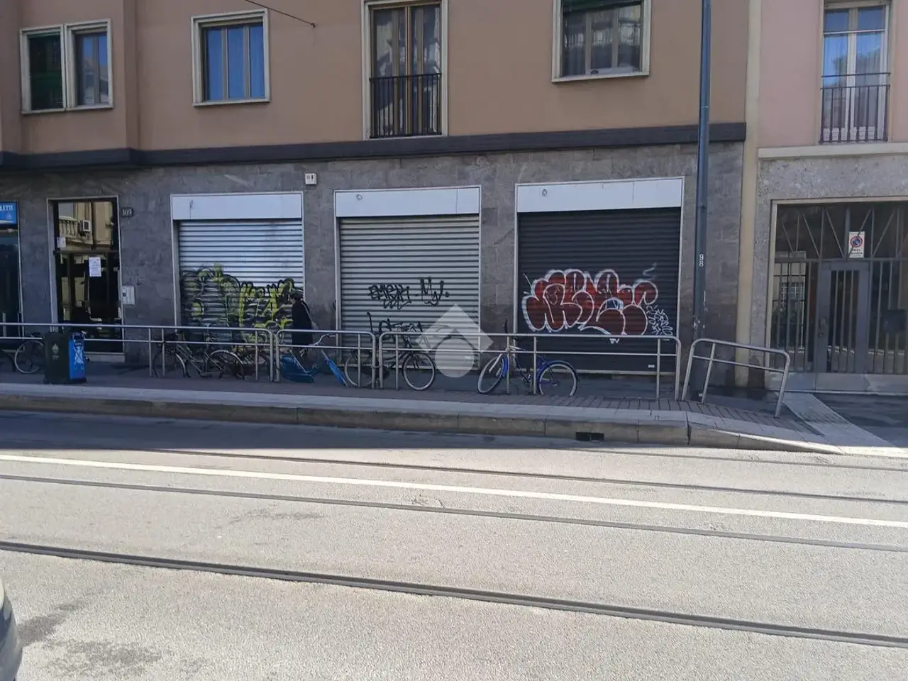 Negozio in Via Giuseppe Ripamonti, Milano, {3} - Foto 1