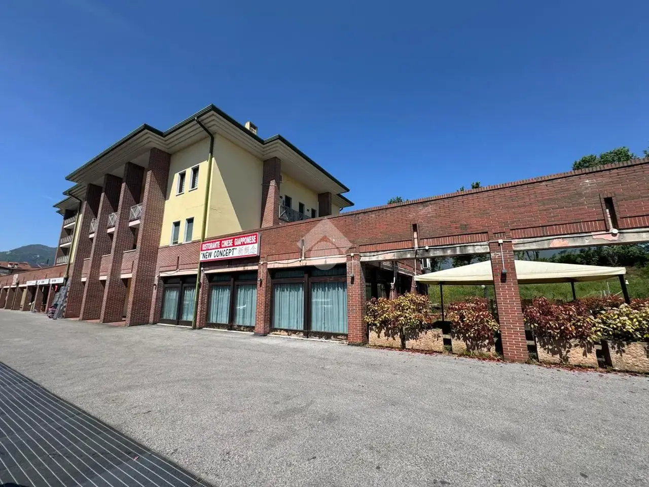 Negozio in Via Venezia 101, Schio, {3} - Foto 2