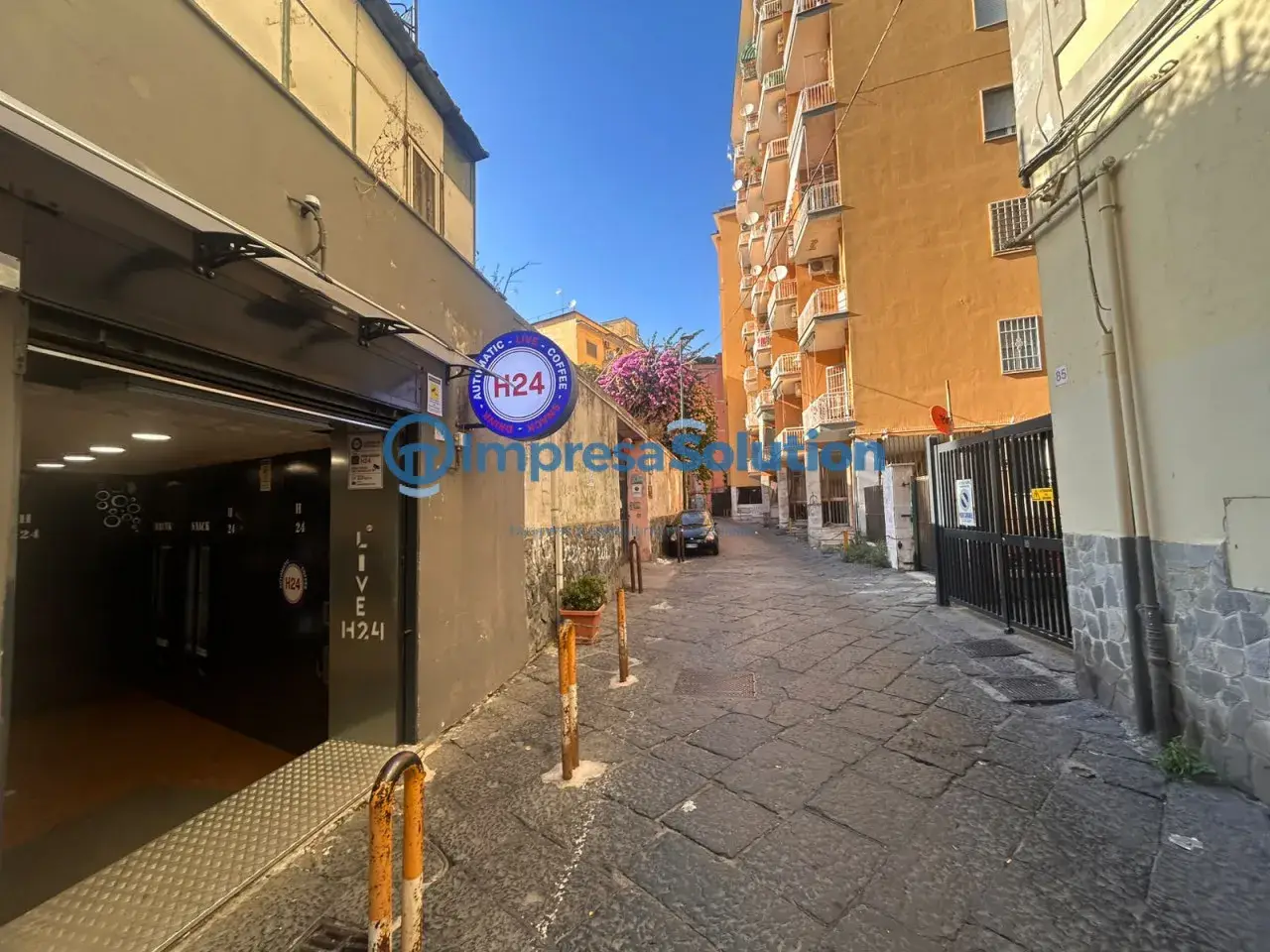 Minimarket in Via Arenella, Napoli, {3} - Foto 1