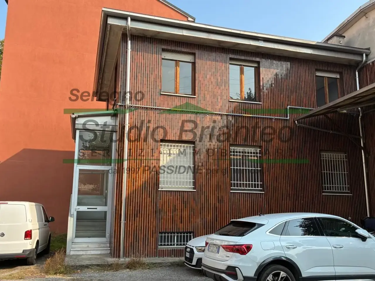 Capannone in Via Muggiasca, Sesto San Giovanni, {3} - Foto 2
