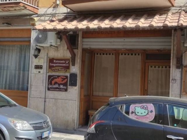 Geschäft in Via Alessandro Manzoni 157, Foggia - Foto 1