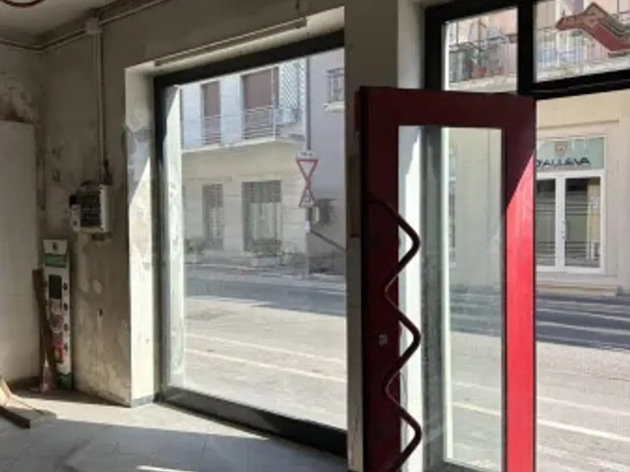 Negozio in Via Adriatica, Francavilla Al Mare, {3} - Foto 1