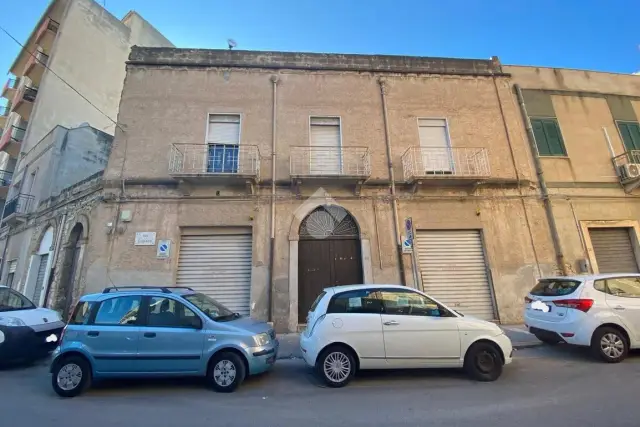 insertion image