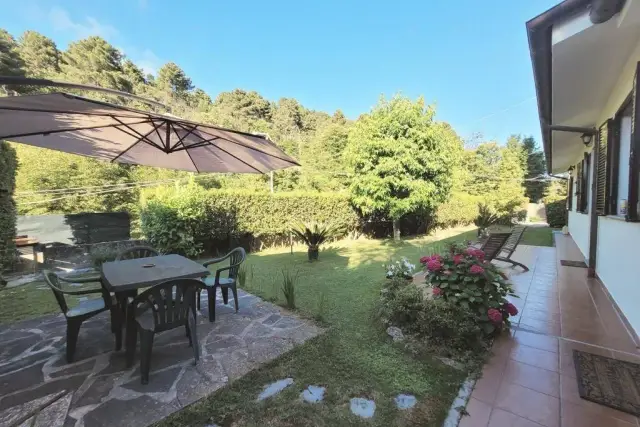 Villa in Via delle Piane,  21, Pietrasanta - Foto 1