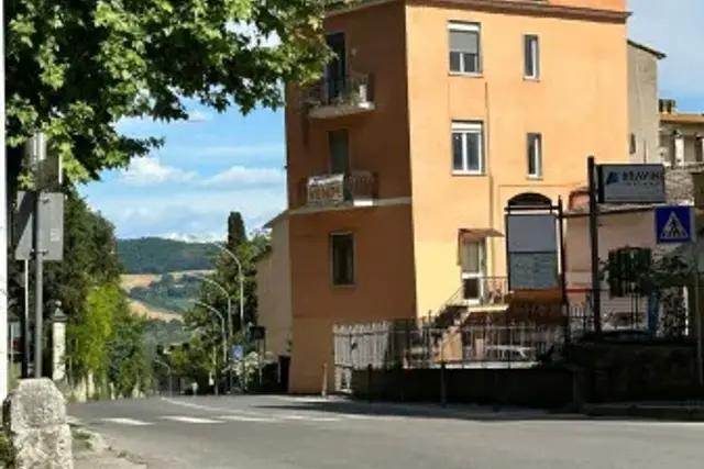 insertion image