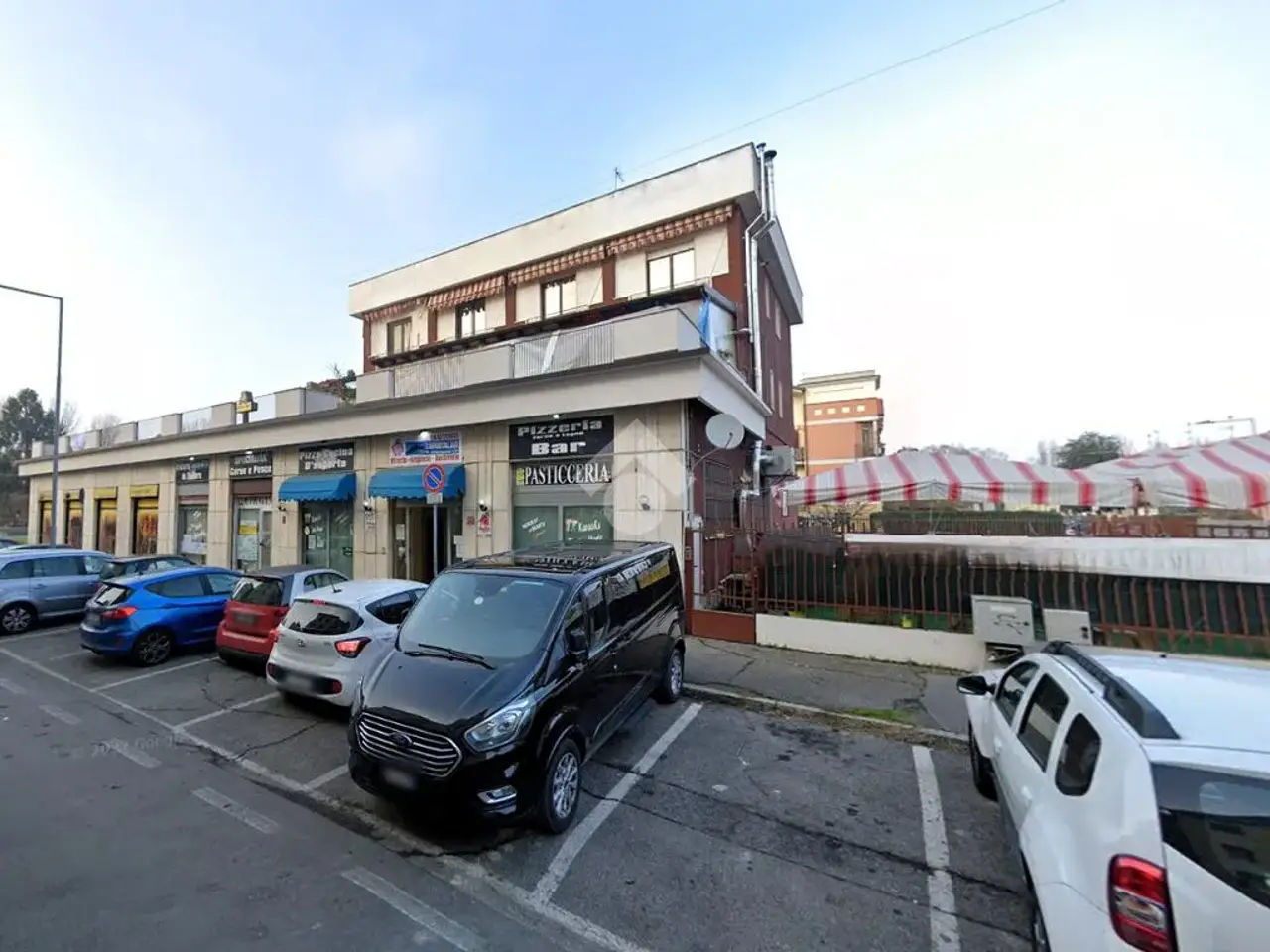 Negozio in Via Felice Cavallotti 1, Rozzano, {3} - Foto 1