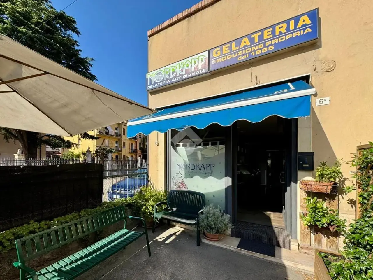Negozio in Via Trento 6, Verona, {3} - Foto 1