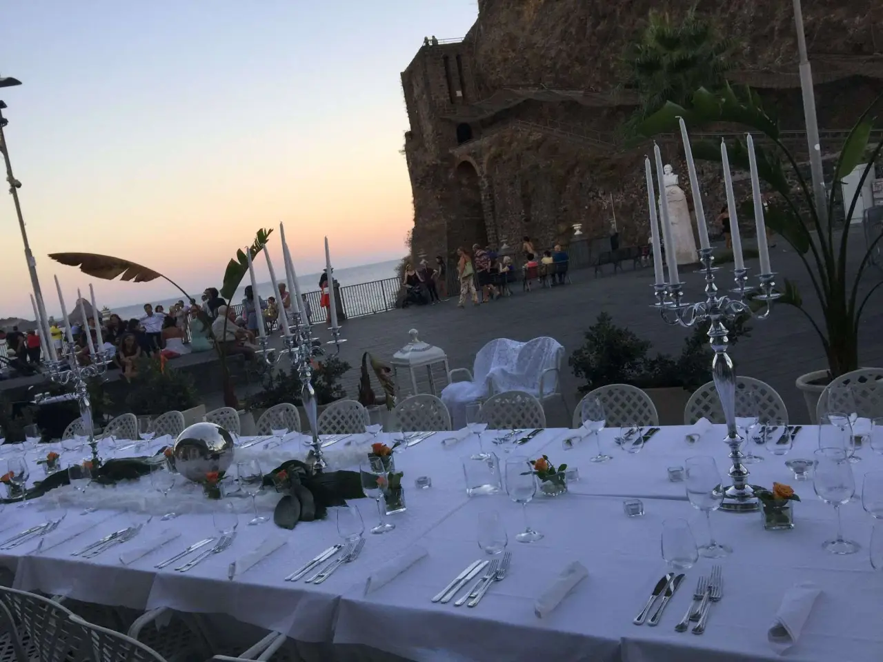 Pizzeria in Piazza Castello, Aci Castello, {3} - Foto 1