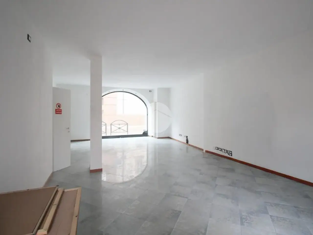 Negozio in Via Roma 1, Ghisalba, {3} - Foto 1