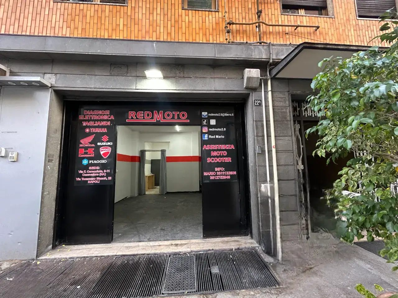 Negozio in Via Giovanni Tommaso Blanch, Napoli, {3} - Foto 1